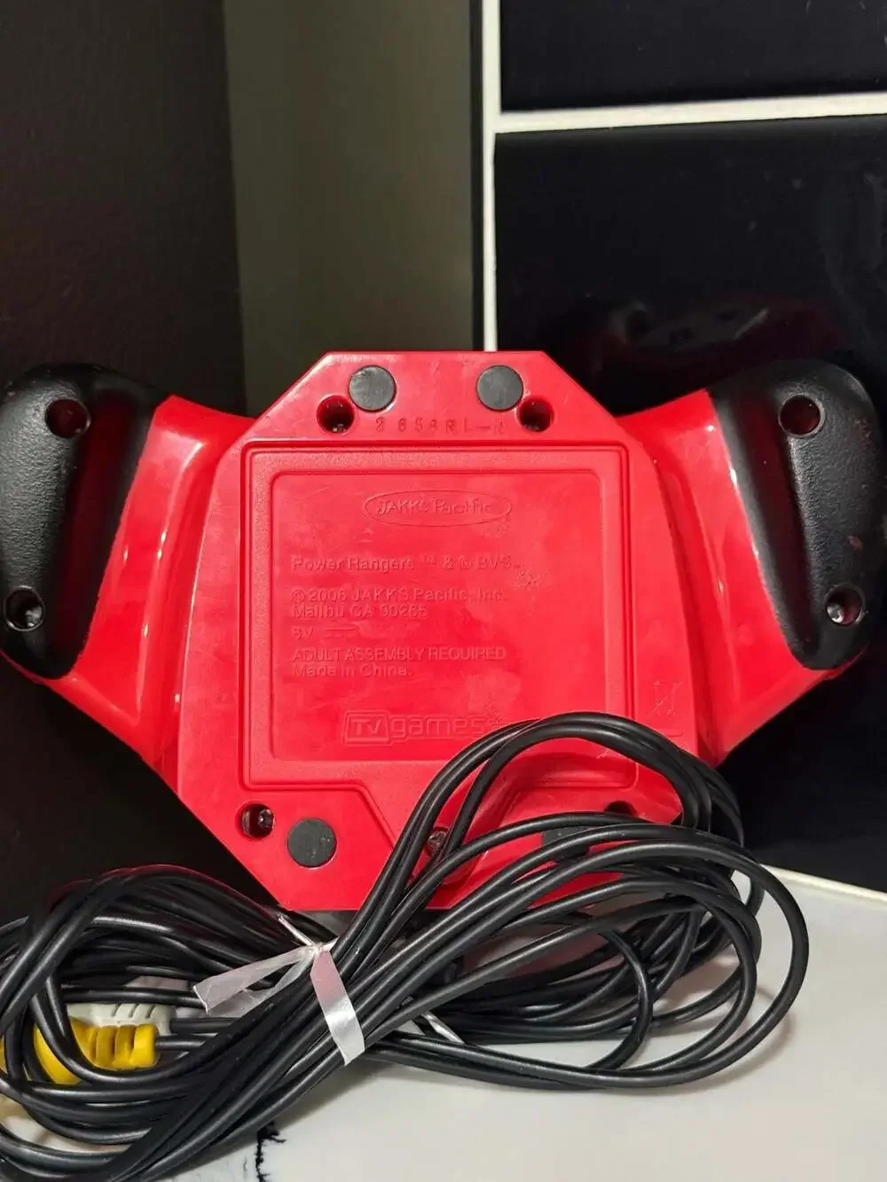2006 Jakks Pacific Power Rangers Plug and Play TV Video Game Controller